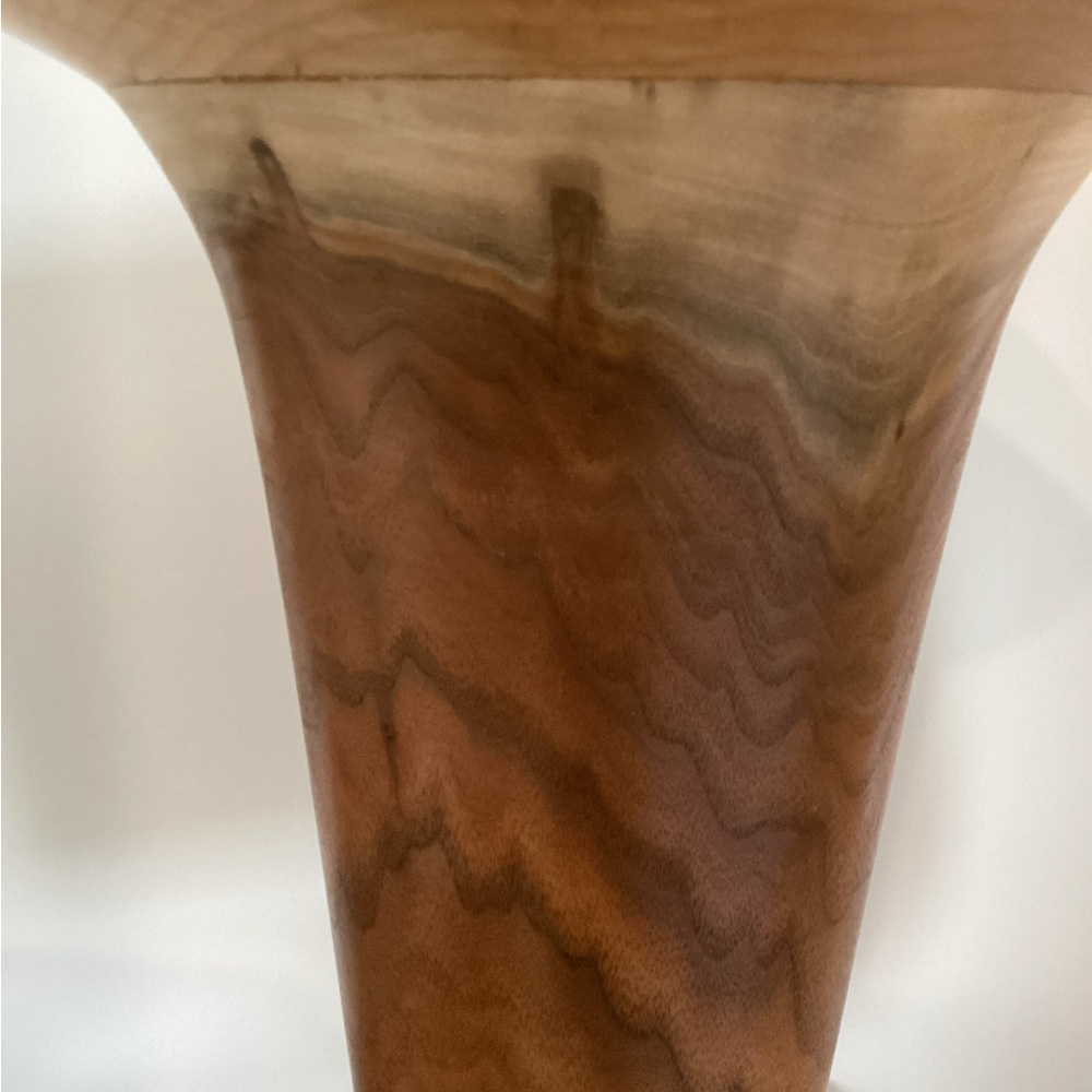 Elegant  Walnut with Maple Vase - Picture 6 of 6